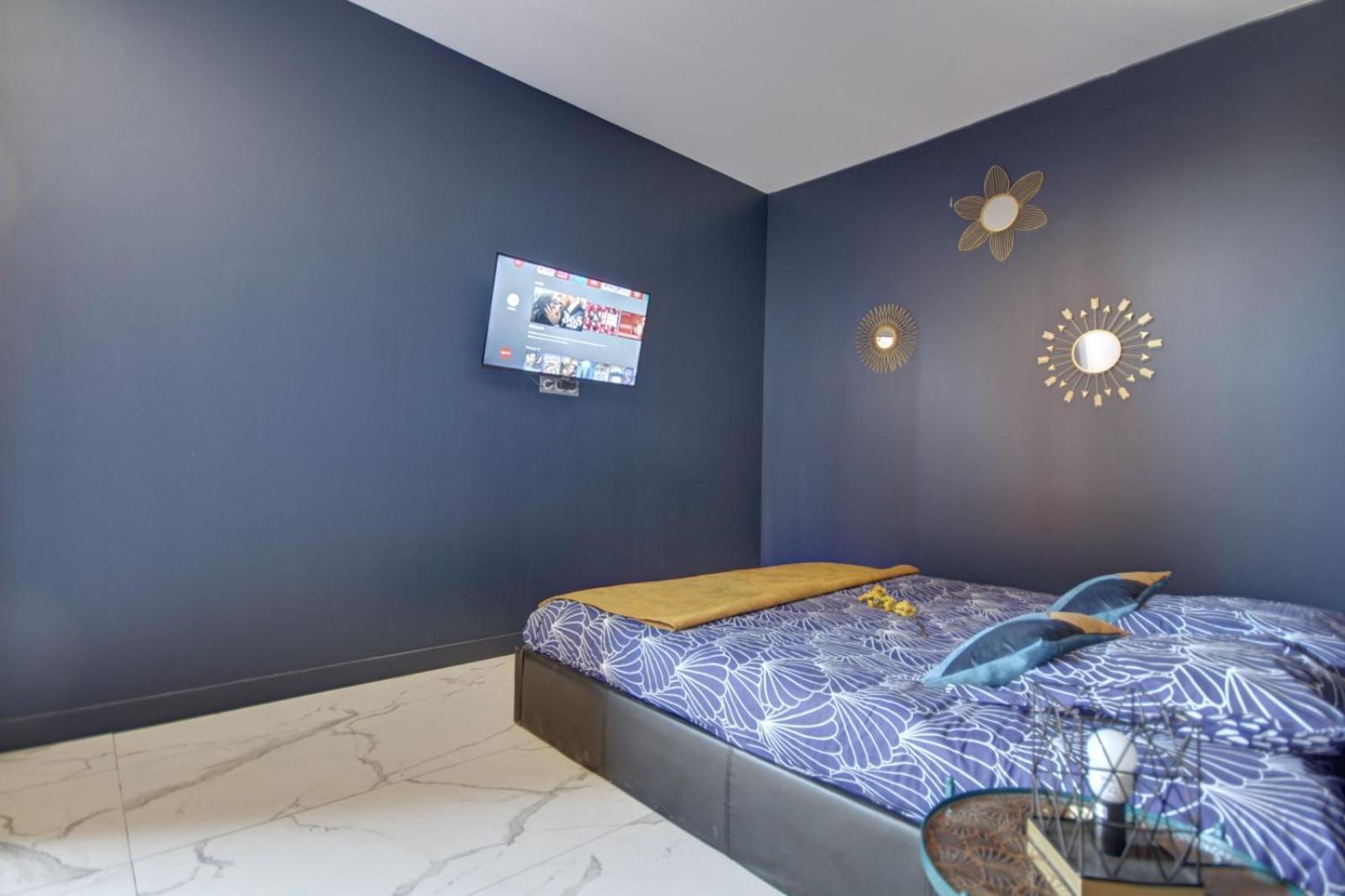 Le Breuil  Suite Blue Jacuzzi المظهر الخارجي الصورة
